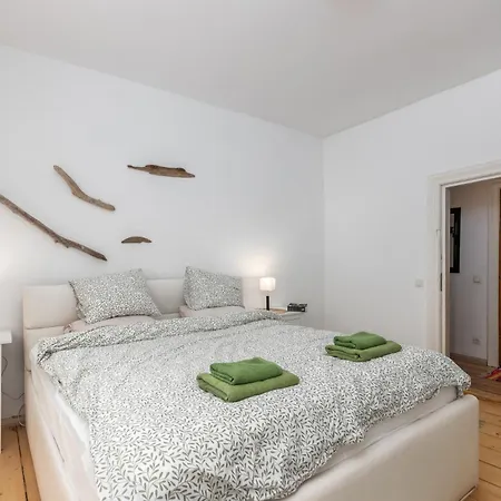 The Famous Latvians *