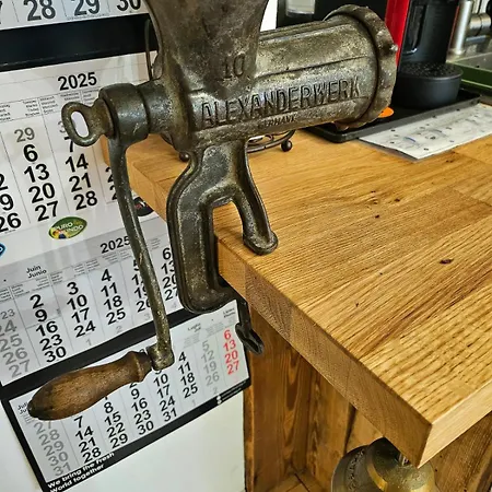 The Famous Latvians Apartmán *